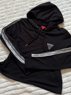 GUESS Black Hoodie with Logo Tape Sleeve Detail
